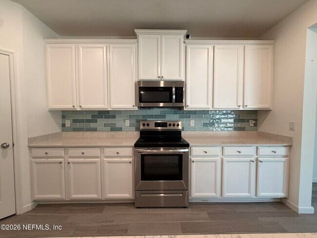 Building Photo - 7212 Calamint Ave