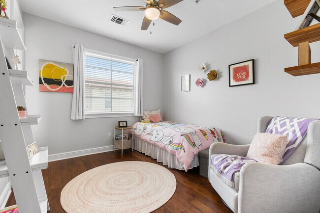 Building Photo - 25 Via Floresta Dr