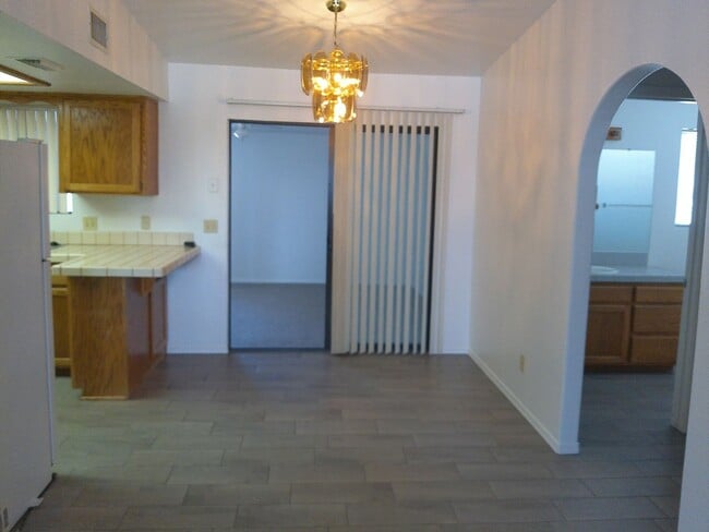 Building Photo - LONG TERM 12 MONTH LEASE