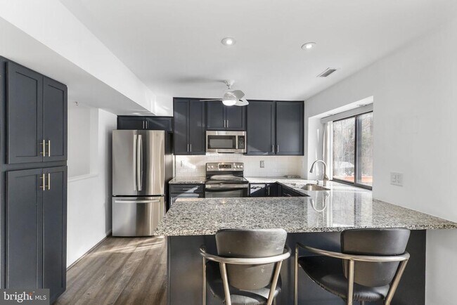 Building Photo - 6476 Sewells Orchard Dr