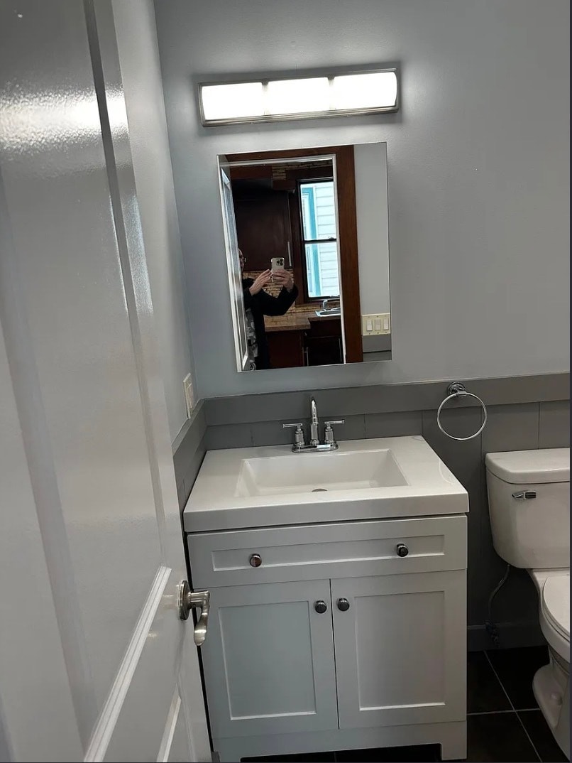 Building Photo - 68 W 19th St