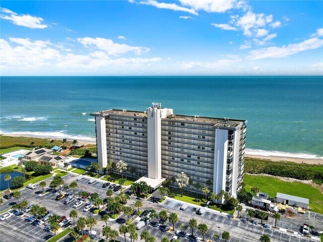 Building Photo - 10680 S Ocean Dr