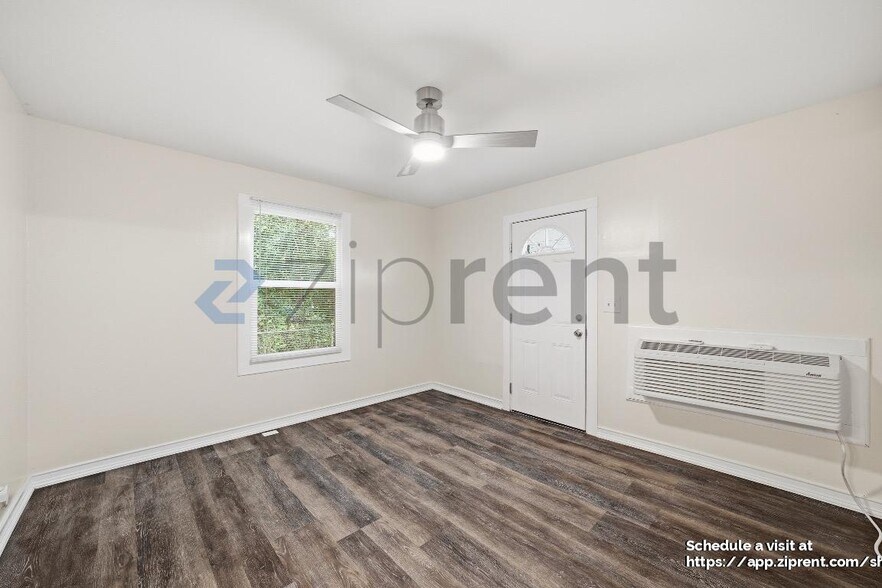 Building Photo - 684 Central Ave