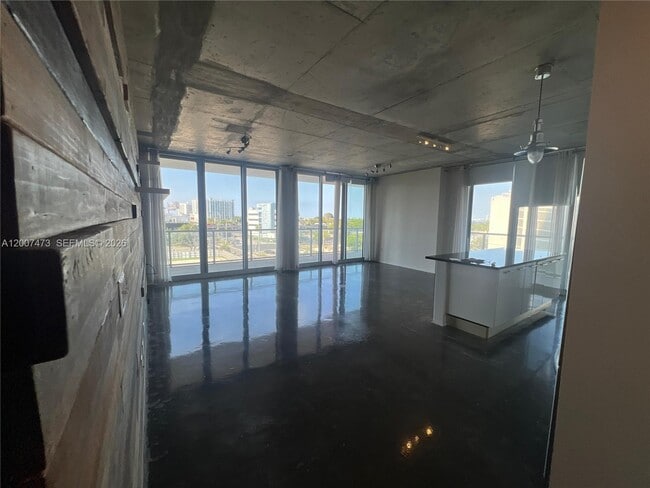 Building Photo - 3470 E Coast Ave