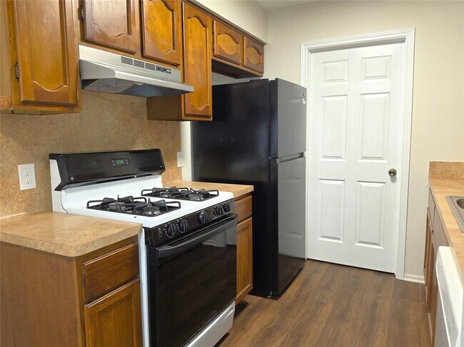 Building Photo - 11314 Walnut Ridge Dr