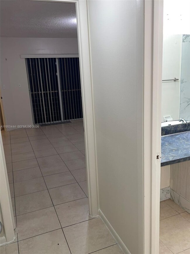 Building Photo - 5953 NW 25th Ct