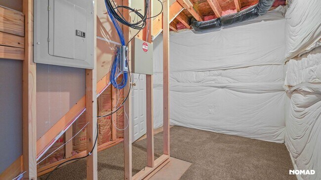 Building Photo - Charming 3BR Townhome in Colorado Springs