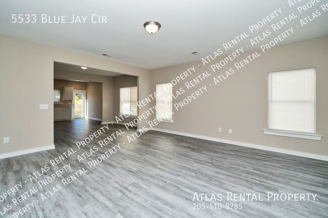 Building Photo - 5533 Blue Jay Cir