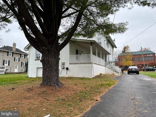 Building Photo - 3304 Swede Rd