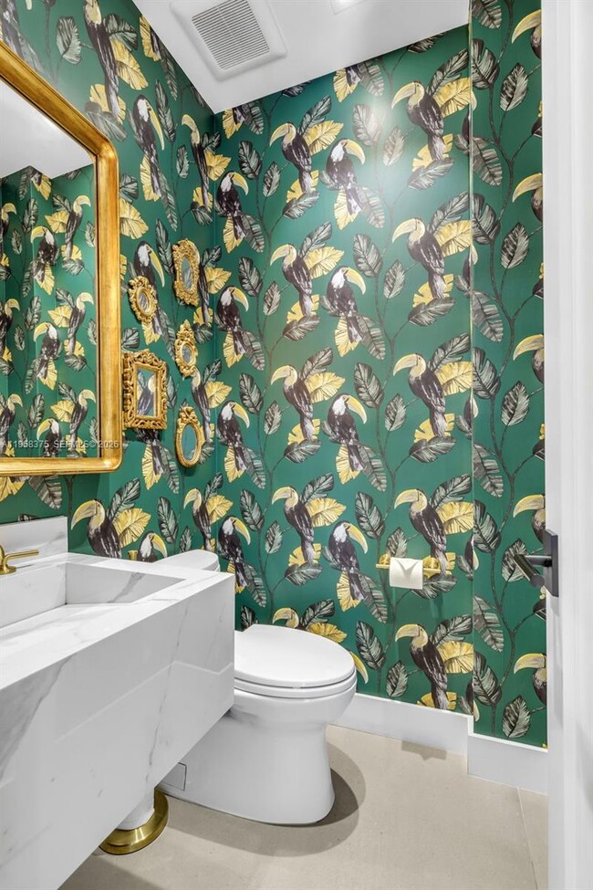 Building Photo - 420 Palmwood Ln