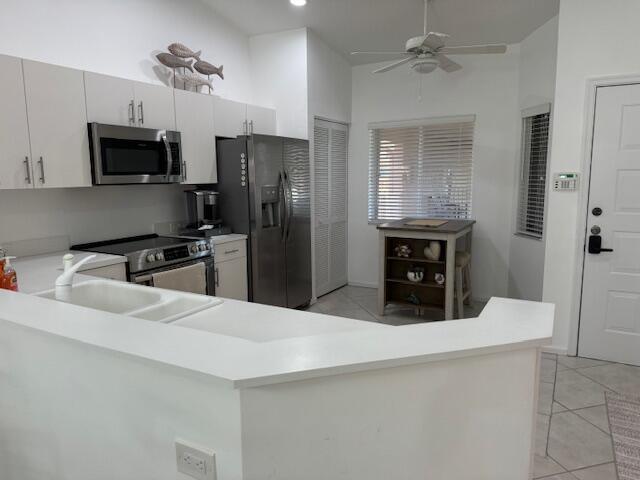 Building Photo - 5876 Regal Glen Dr