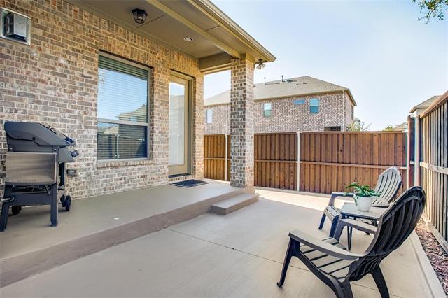 Building Photo - 3901 Bentley Dr