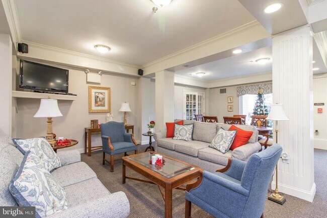 Building Photo - 509 Paoli Pointe Dr