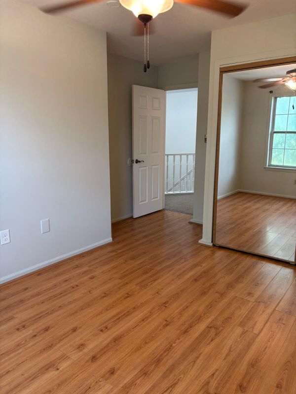 Building Photo - 113 Redwood Dr