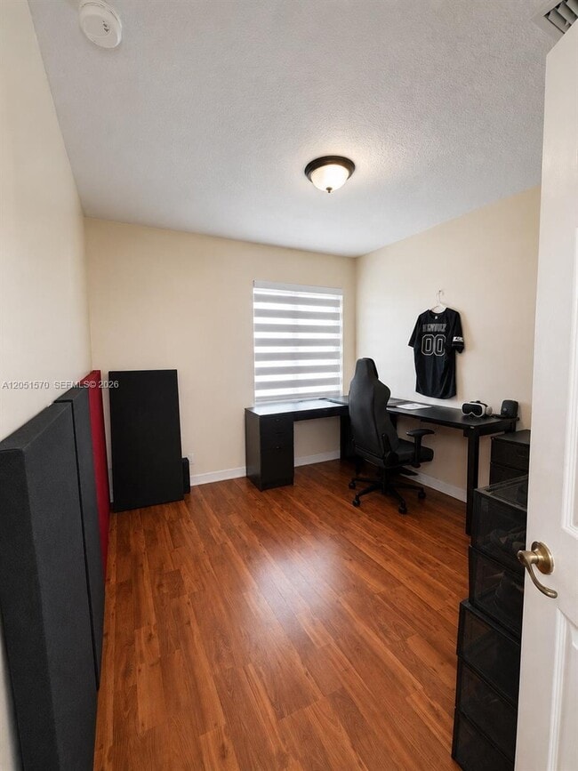Building Photo - 5724 NW 112th Pl