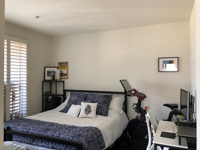 Primary Bedroom/Suite - 13075 Pacific Promenade