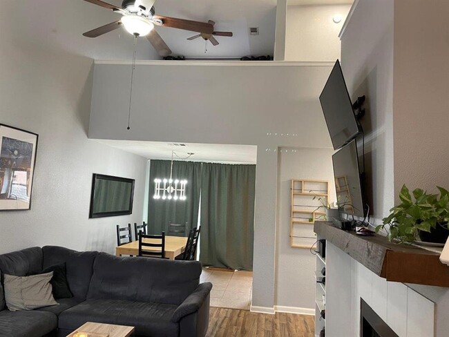 Building Photo - 5216 Coppermead Ln