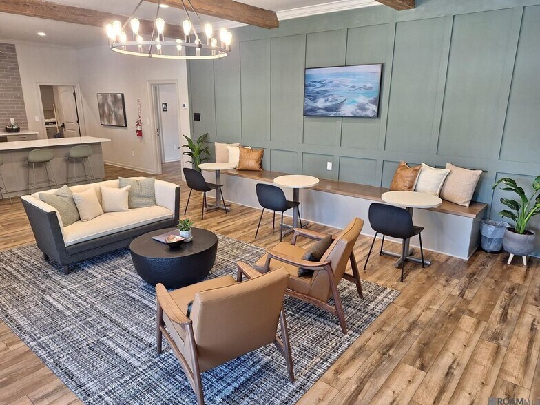 Building Photo - 14810 Jefferson Hwy