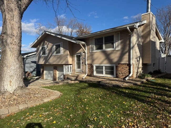 Building Photo - Move-In Ready 3-Bedroom Home in Prime La Vista Location!