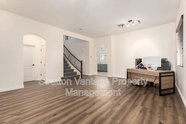 Building Photo - 278 S San Luis Rey Trail