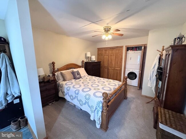 Building Photo - 2209 Shartlesville Rd