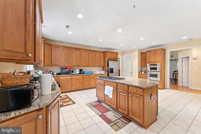 Building Photo - 17614 Auburn Village Dr