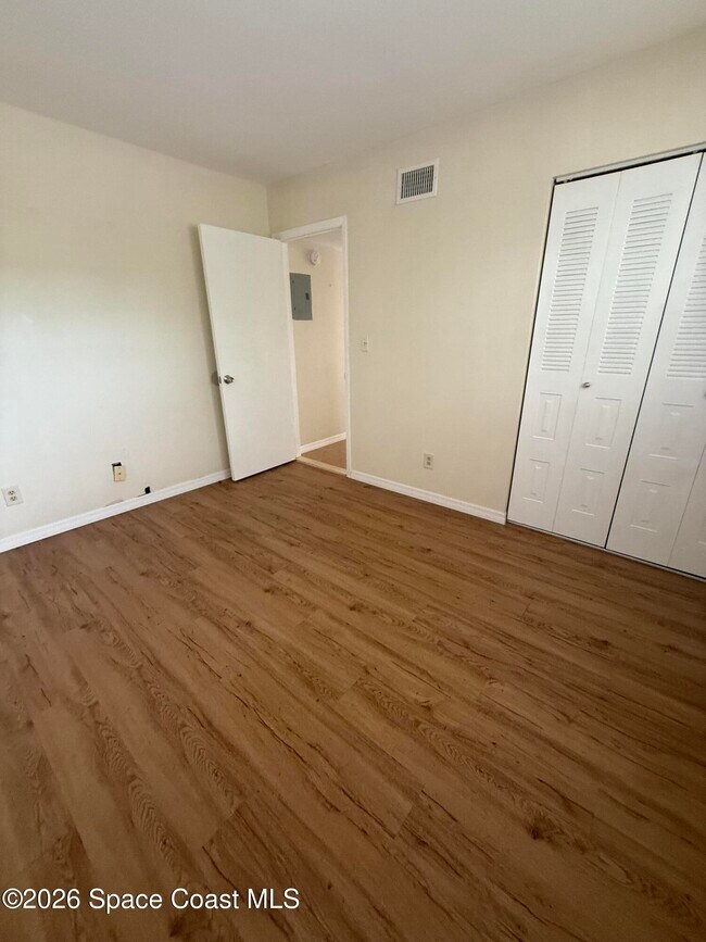 Building Photo - 1601 Sunny Brook Ln