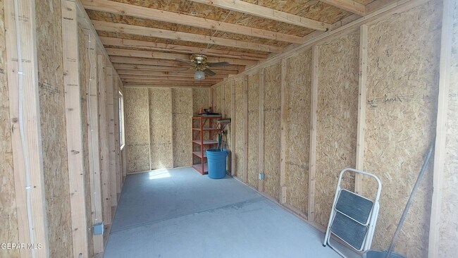 Building Photo - 675 Santa Barbara Dr