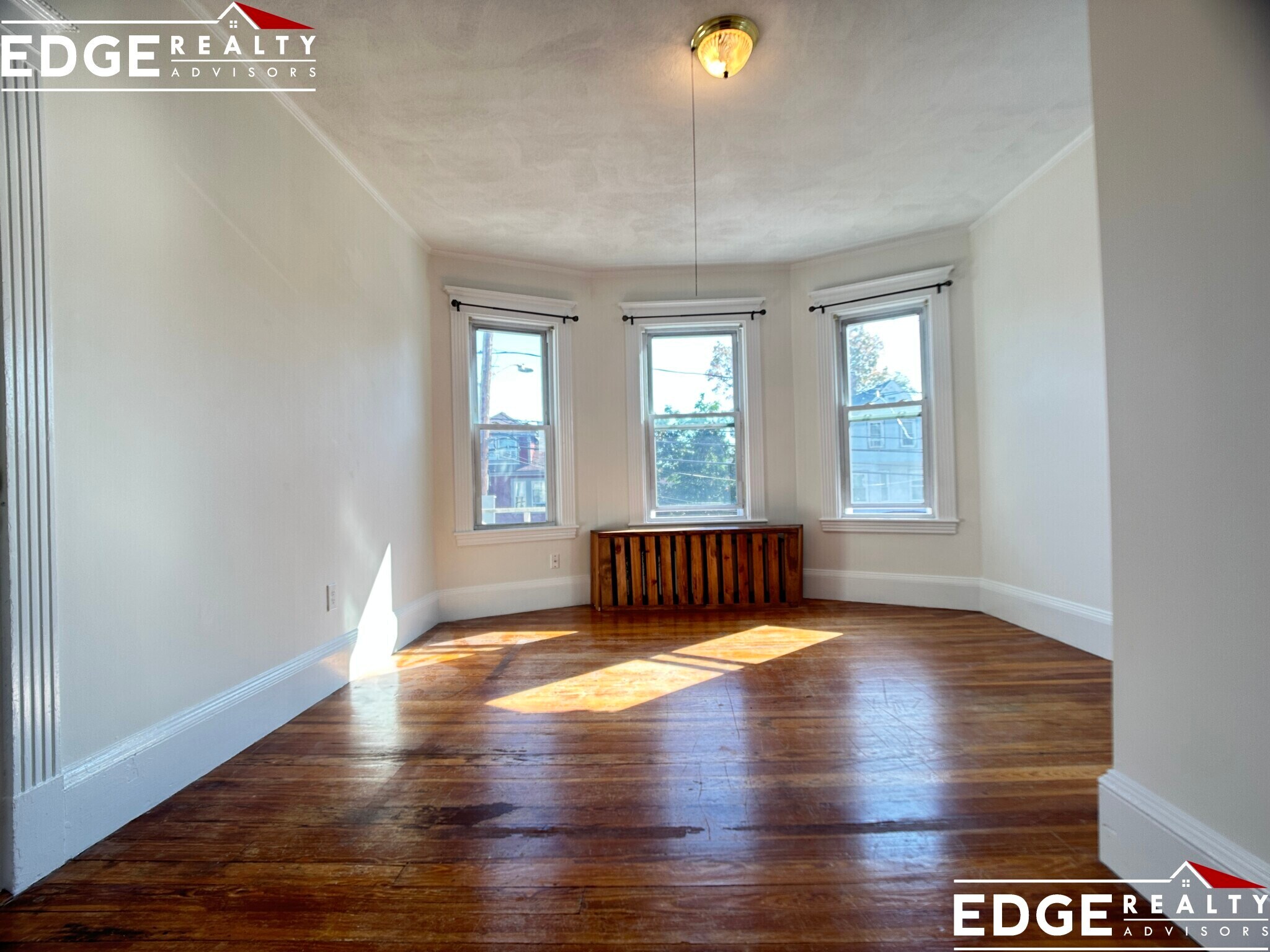 Building Photo - 80 Fairbanks St