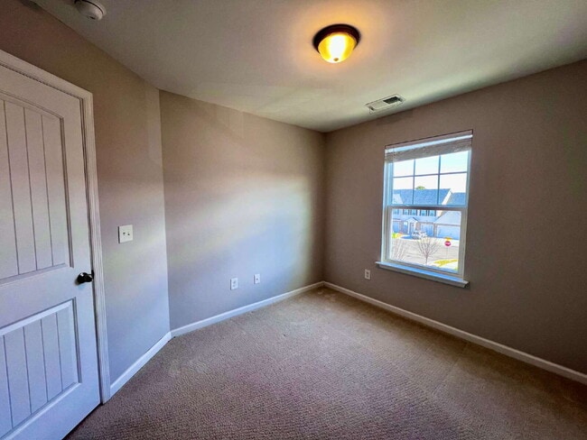 Building Photo - New Contruction Rental in the Reserve of Grassfield