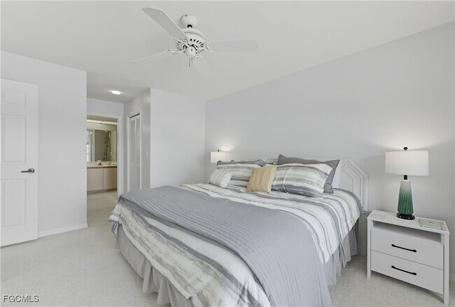 Building Photo - 12250 Kelly Greens Blvd