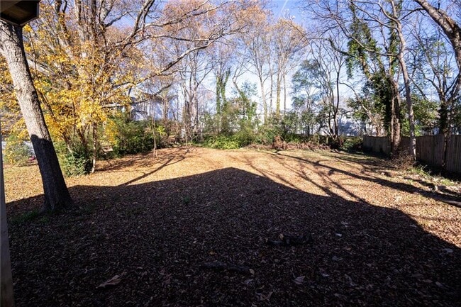 Building Photo - 965 Harwell St NW