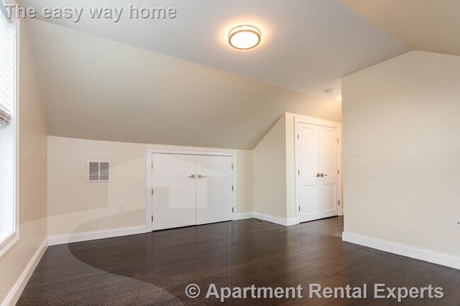 Building Photo - 478 Fulton St