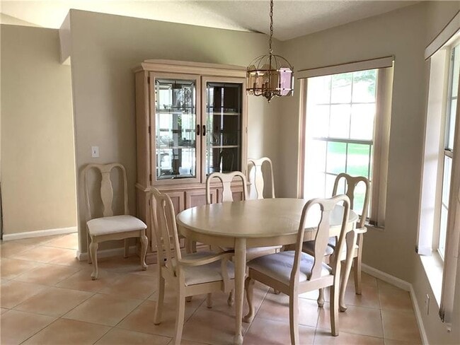 Building Photo - 7904 Mansfield Hollow Rd