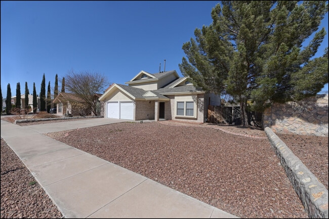 Building Photo - 695 Bluff Canyon Cir
