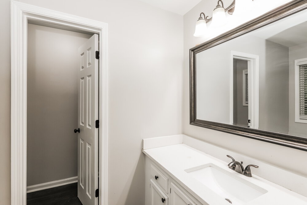 Building Photo - 2750 Old S Dr