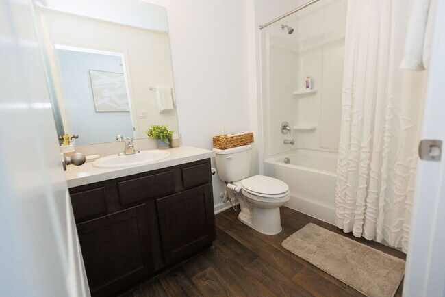 Building Photo - For Rent | Like-New 3BR/2BA Home in The Arbors – Northside Jacksonville