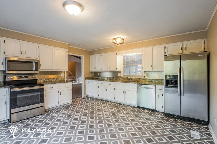 Building Photo - 3932 Brookhill Rd