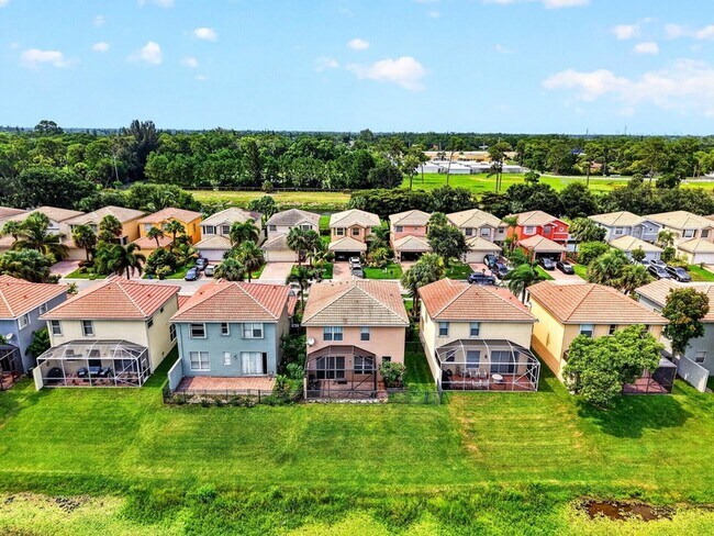 Building Photo - 5018 Starblaze Dr