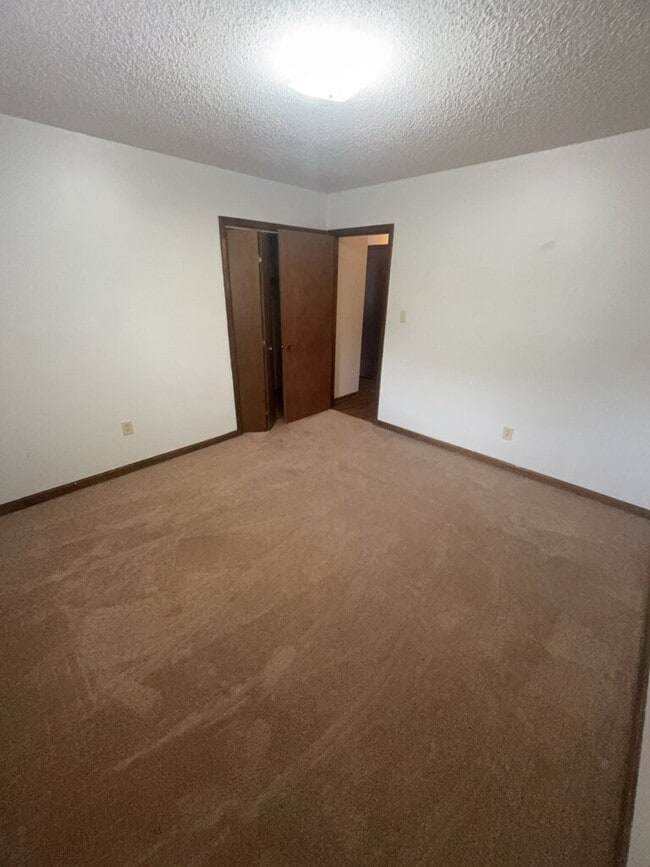 Building Photo - 1710 Wine Press Ct