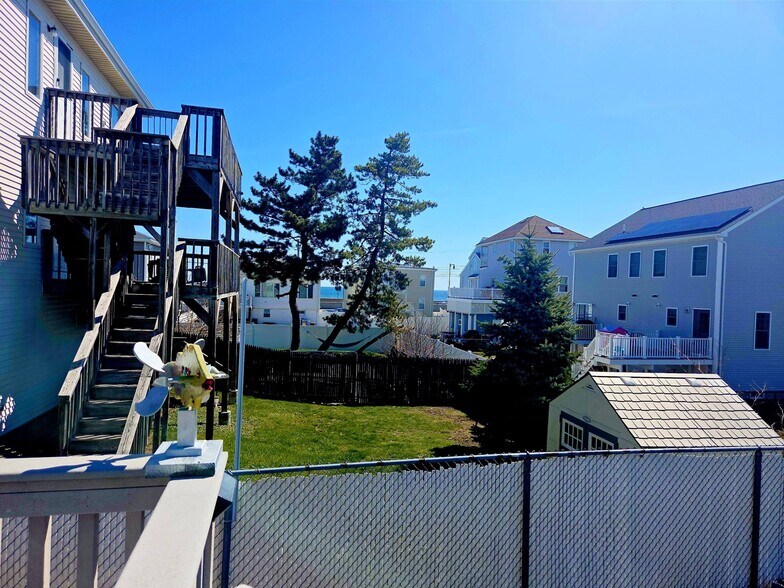 Building Photo - 299 Crescent Ave