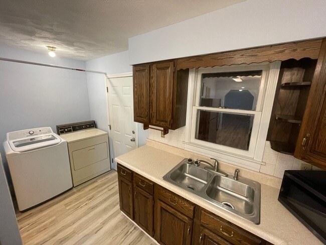 Building Photo - 3036 Shadowfax Dr