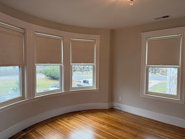 Building Photo - 1 Arborway