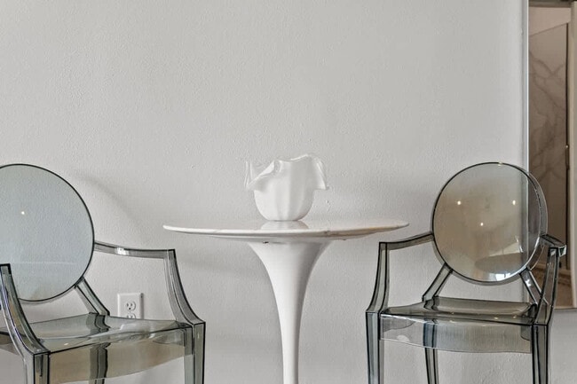 Building Photo - 9955 E County Hwy 30A