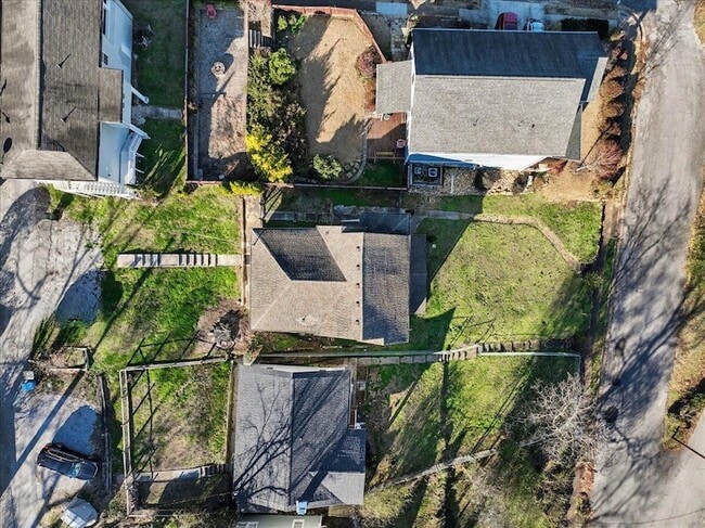 Building Photo - 1002 Boylston St