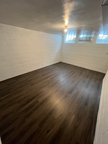 Basement bonus room. Not a third bedroom - 270 E 200th St