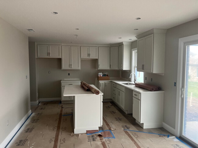 Building Photo - 5600 Troylene Ct