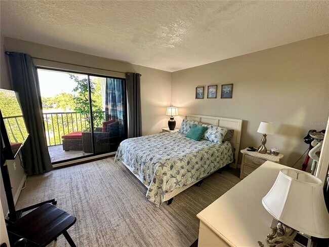 Building Photo - 6116 43rd St W