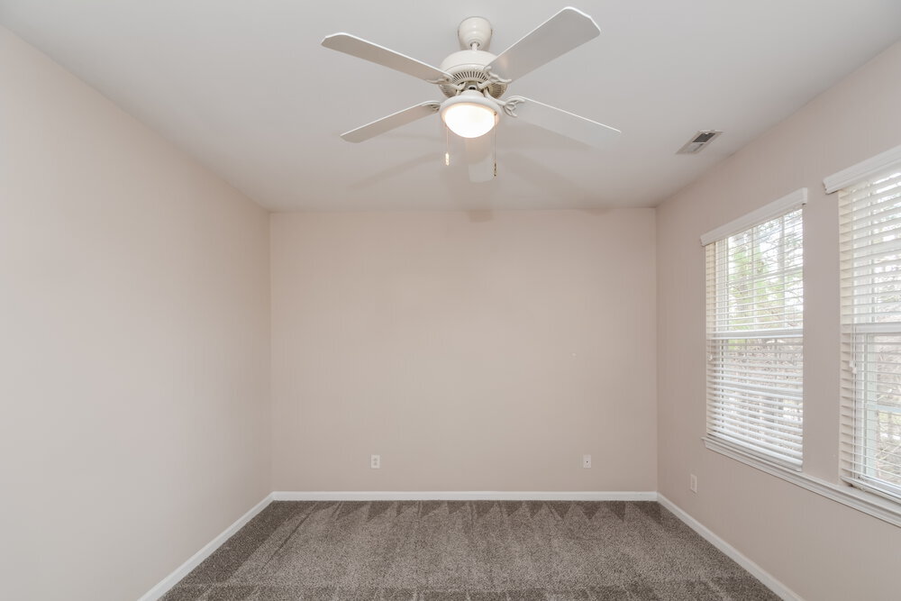 Building Photo - 648 Ashbrittle Dr