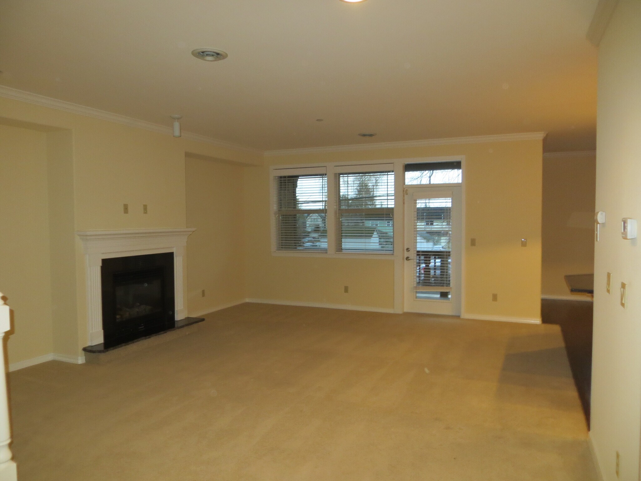 Building Photo - 110 Cedar Ave